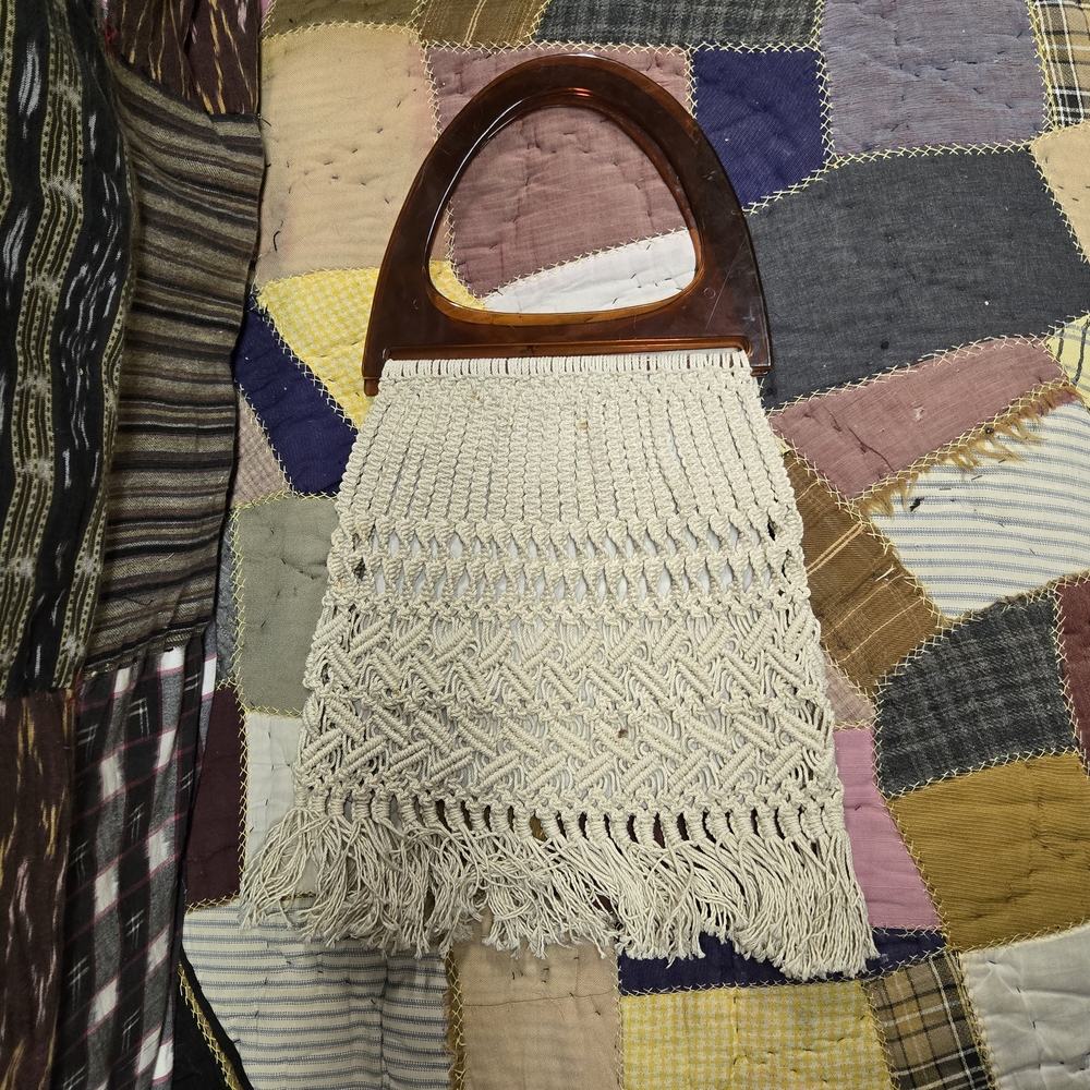 Vintage Handcrafted Cream Macramé Bag With Acrylic Handles